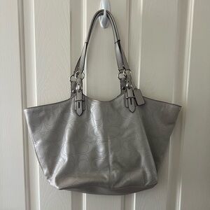 Genuine Coach shoulder bag